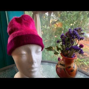 Brand New Alpaca Beanie Hat Reversible  Dbl Layer Warm Ruby Barbie Fuchsia Pinks
